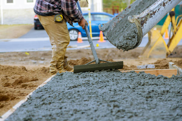 Best Residential Concrete Services  in North Liberty, IN